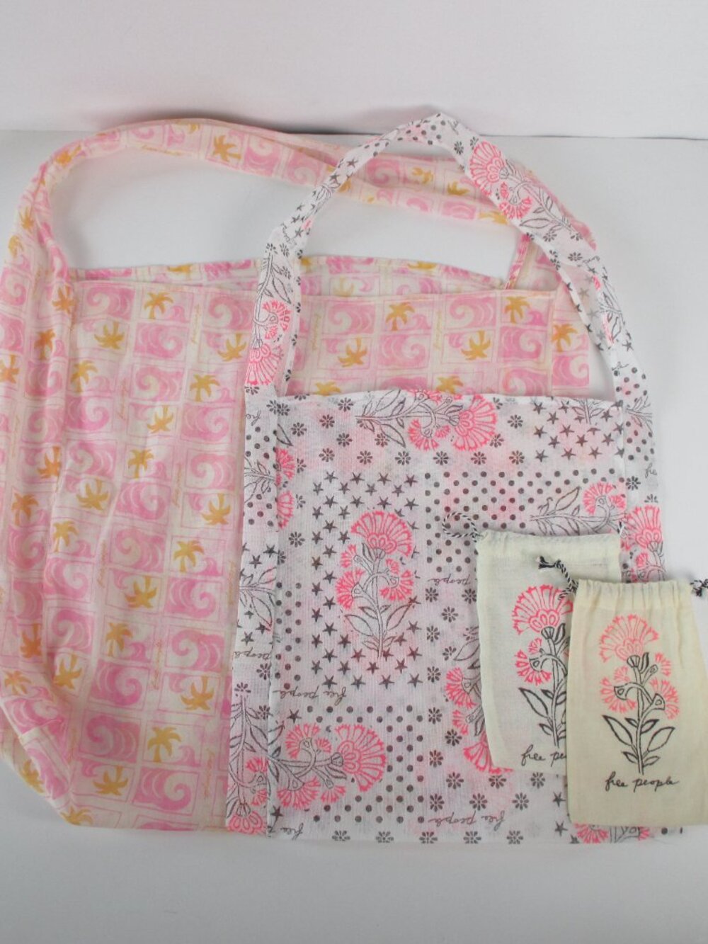 BUNDLE OF 4 FREE PEOPLE FABRIC TOTES